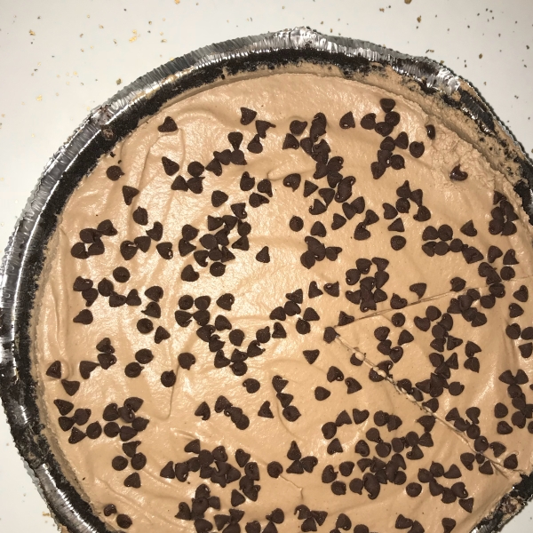 Creamy Chocolate Mousse Pie