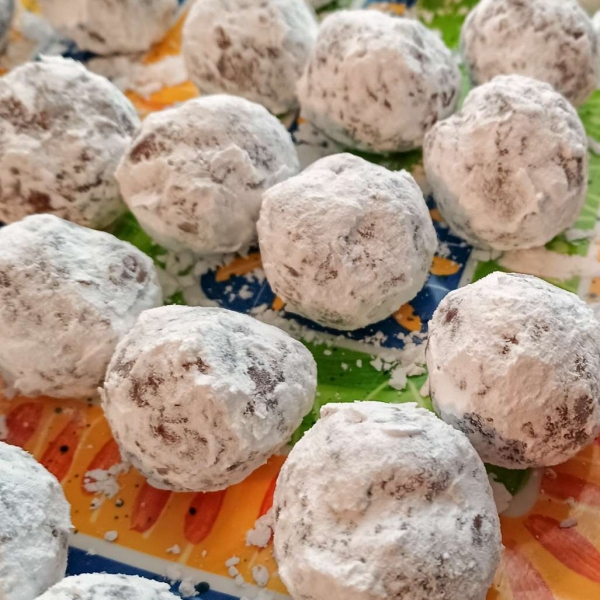 Meemaw's Bourbon Balls