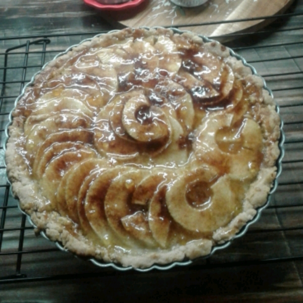 French Apple Tart (Tarte de Pommes a la Normande)