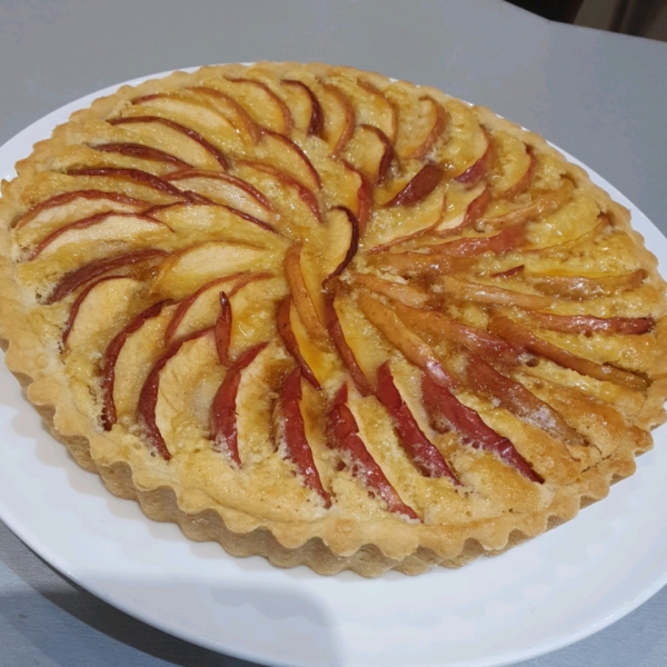 French Apple Tart (Tarte de Pommes a la Normande)