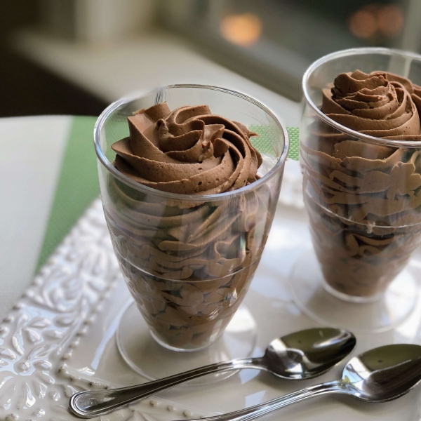 5 Minute Baileys Chocolate Mousse