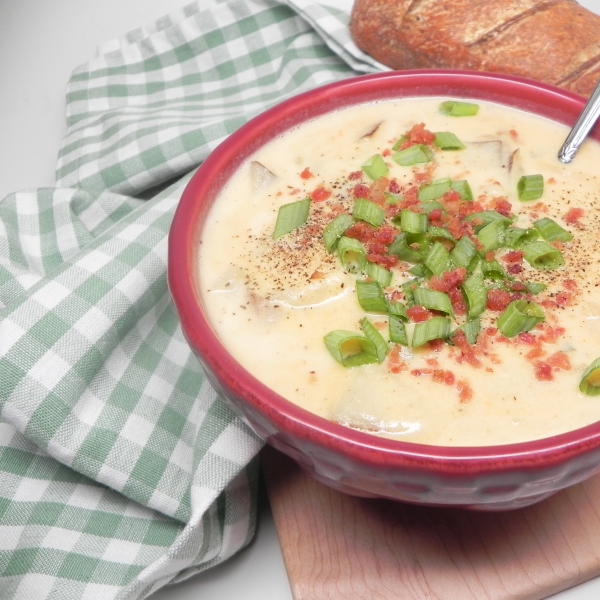 Slow Cooker Loaded Baked Potato Soup