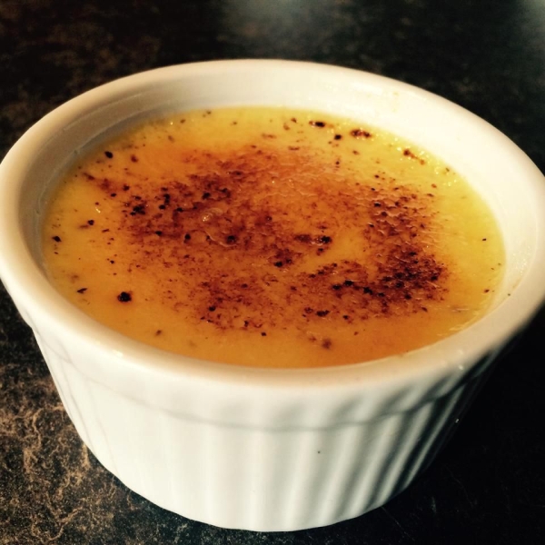 Easy 3-Ingredient Vanilla Crème Brûlée