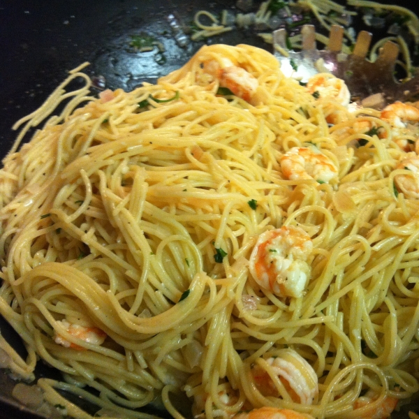 Shrimp Pasta with Lemon-Butter Sauce