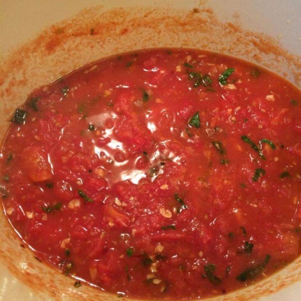 Amazingly Simple Tomato Sauce