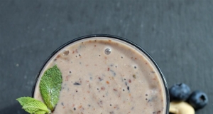 Dreamy Cashew Butter Smoothie with Banana, Berry, Dates, and Flax