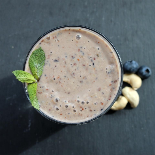 Dreamy Cashew Butter Smoothie with Banana, Berry, Dates, and Flax