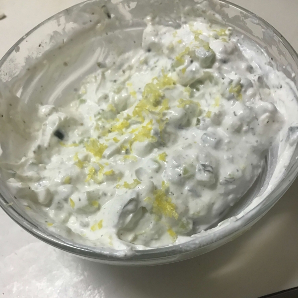 Easy Greek Yogurt Cucumber Sauce