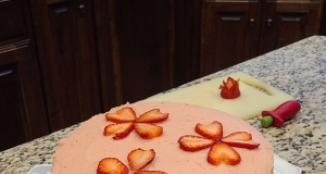 Strawberry Lemonade Cake