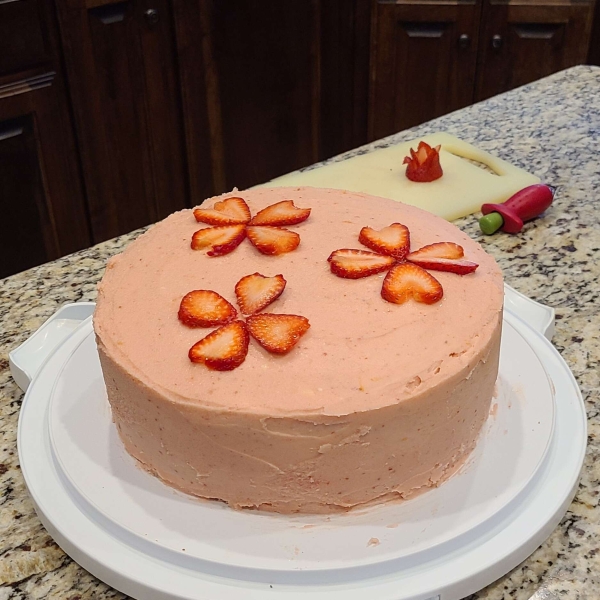 Strawberry Lemonade Cake