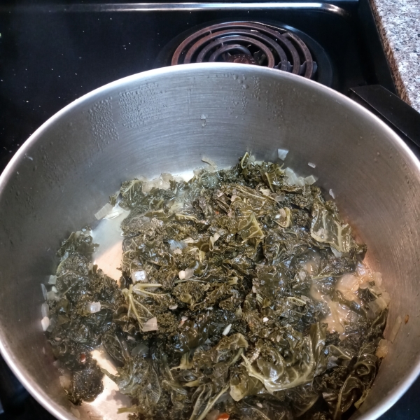 Smoky Vegetarian Collard Greens