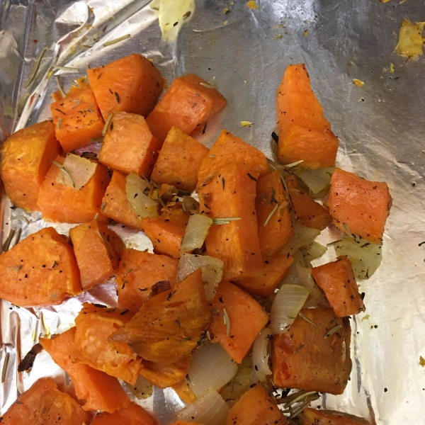 Low-Cal Roasted Sweet Potato Bites