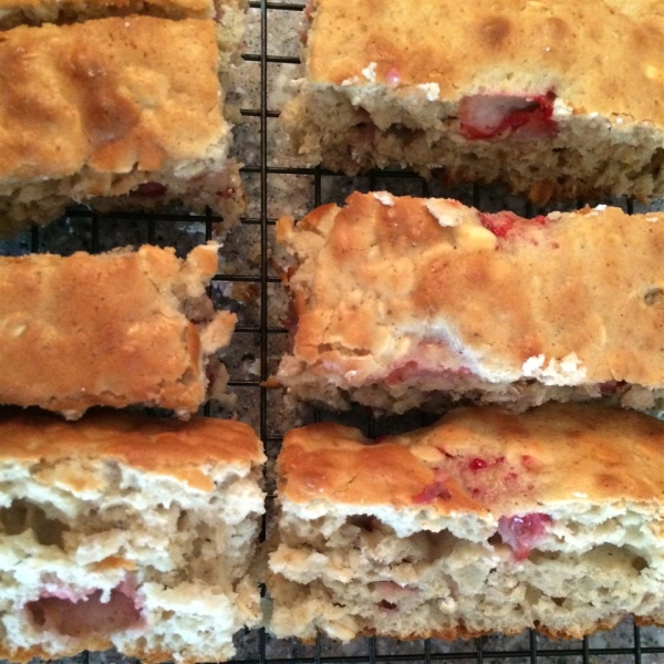 Banana Strawberry Oat Bread