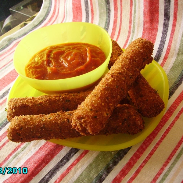 Homemade Mozzarella Sticks