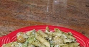 Pesto Pasta with Green Beans and Potatoes