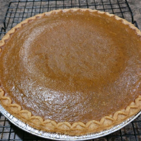 Mom's Spiced Pumpkin Pie