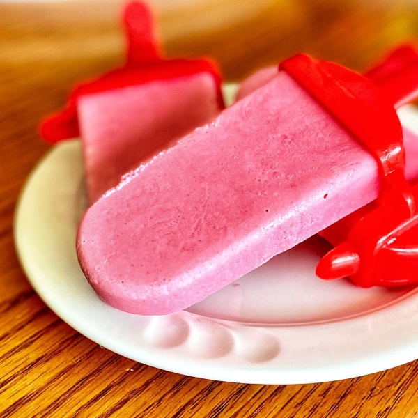 Raspberry Shortcake Ice Pops