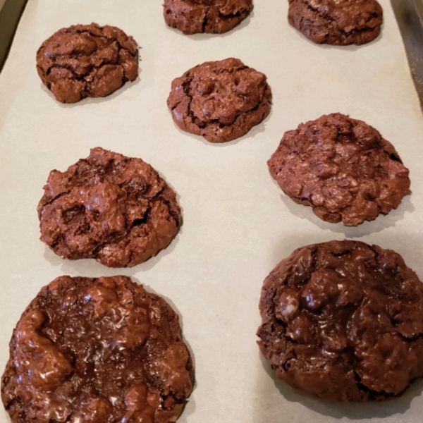 Flourless Fudge Cookies