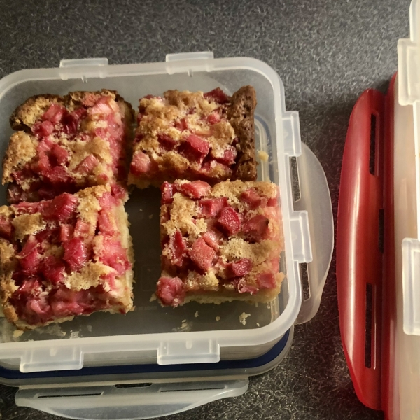 Rhubarb Shortbread Bars