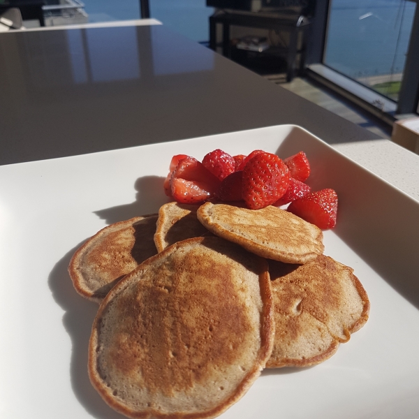 Cinnamon-Honey Pancakes