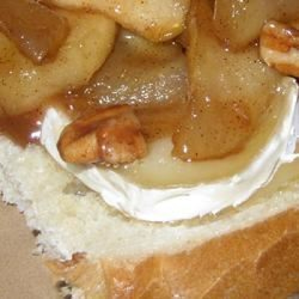 Toasted Apple-Pecan Brie Sandwiches