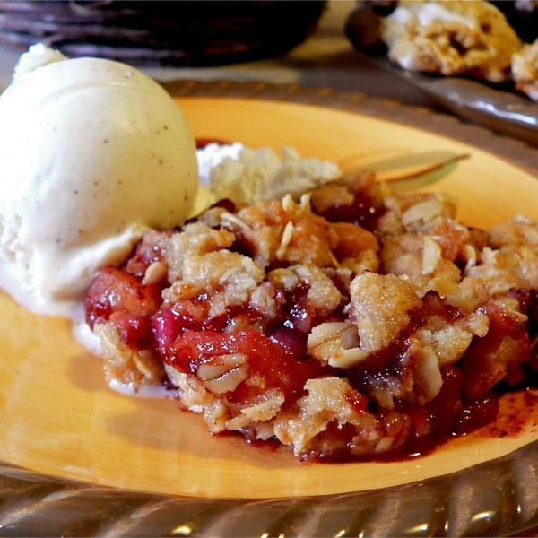 Brenda's Apple and Pomegranate Crisp