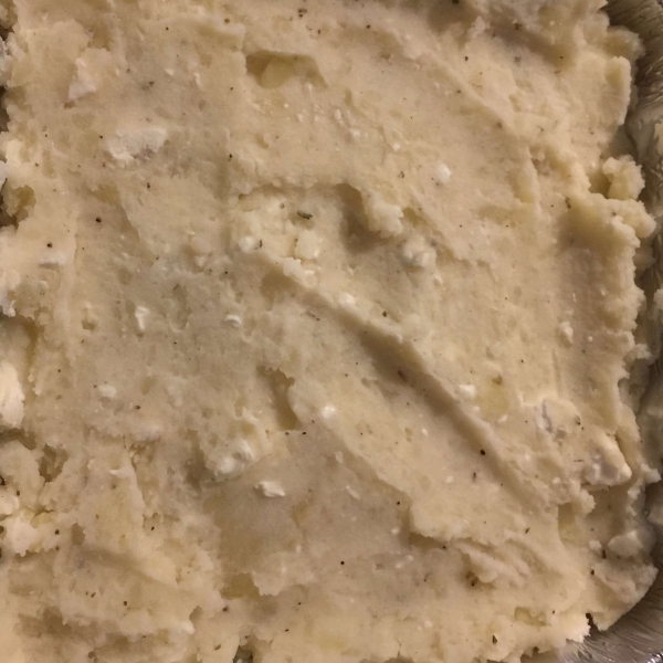 Garlic, Herb, and Feta Cheese Mashed Potatoes