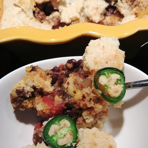 Baked Chili Cornbread Pot Pie