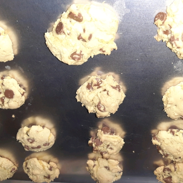 Super Easy Chocolate Chip Cookies