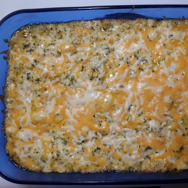 Cheesy Chicken and Broccoli Casserole