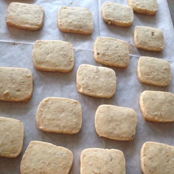 German Walnut Shortbread Cookies