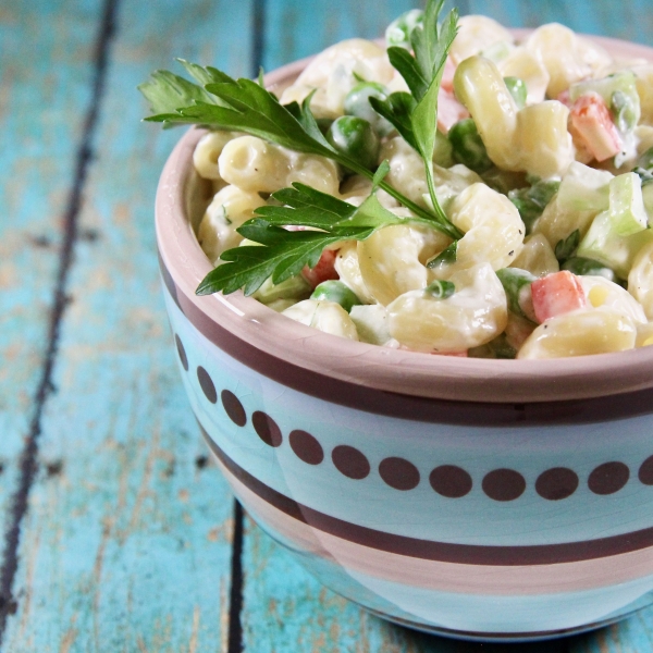 Macaroni Salad with Peas