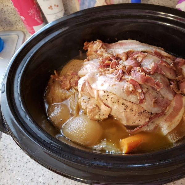 Slow Cooker Thanksgiving Turkey