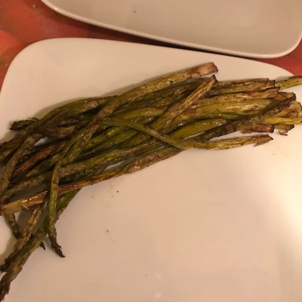 Air Fryer Roasted Asparagus