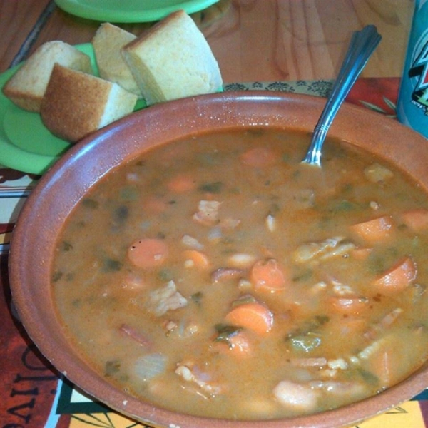 Spicy Bean with Bacon Soup