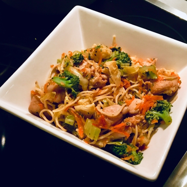 Linguine with Chicken and Sauteed Vegetables