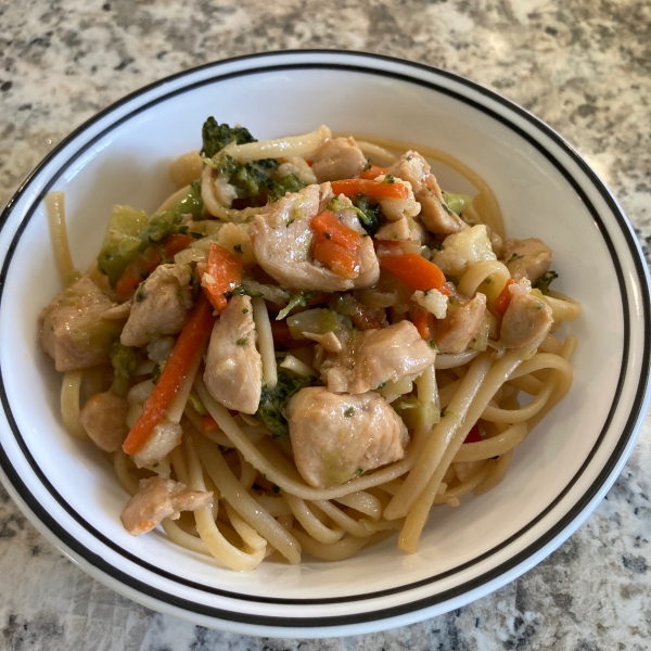 Linguine with Chicken and Sauteed Vegetables