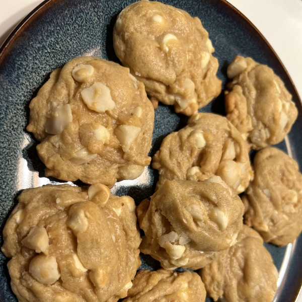 White Chocolate Macadamia Nut Cookies