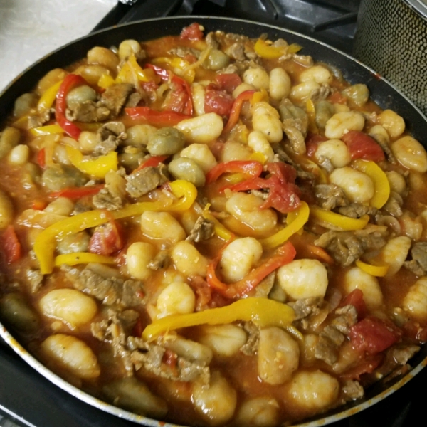 Aussie Beef and Peppers with Gnocchi