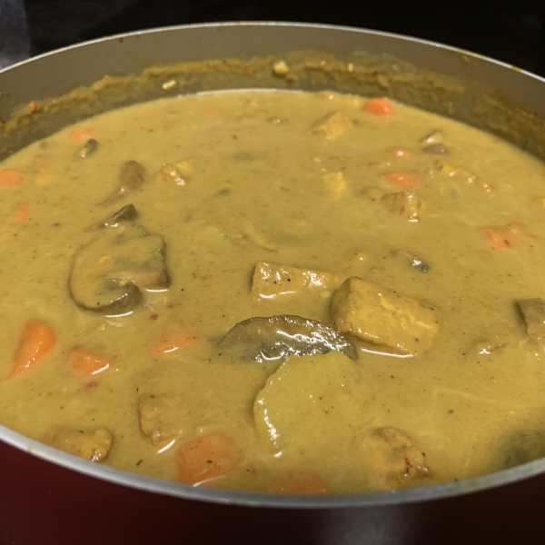 Vietnamese Style Vegetarian Curry Soup