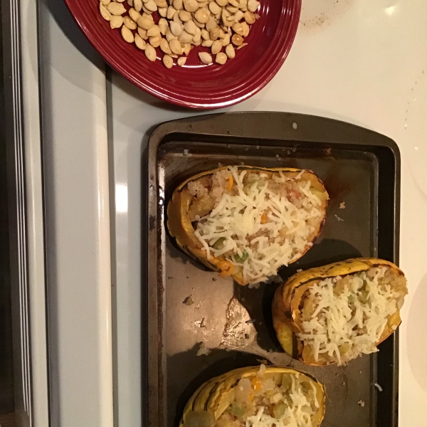 Gingery Quinoa-Stuffed Acorn Squash