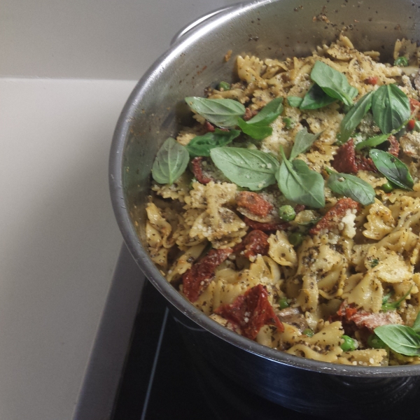 Sun-Dried Tomato and Bow Tie Pasta