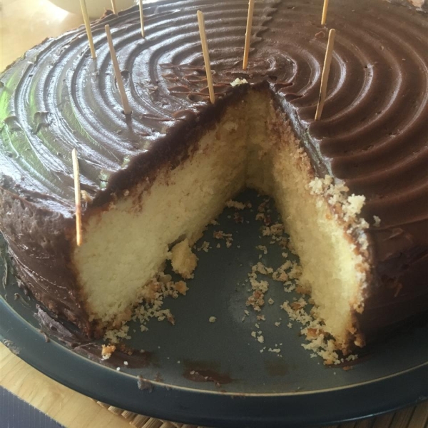 Aunt Johnnie's Pound Cake