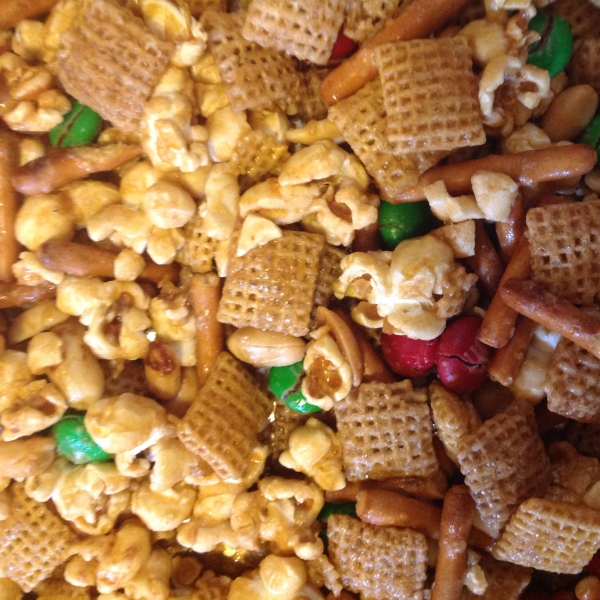 Caramel Corn Snack Mix