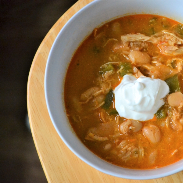 Almost White Slow-Cooker Chicken Chili