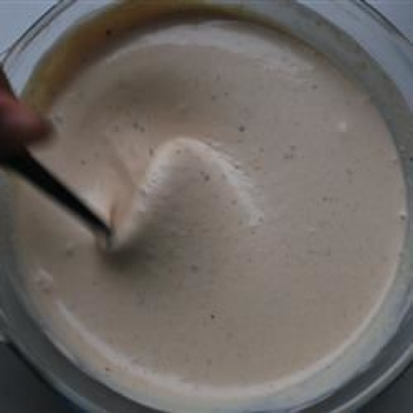 Outrageous Creamy Garlic Salad Dressing