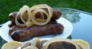 Wisconsin Slow Cooker Brats