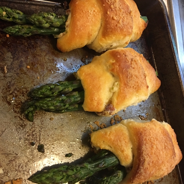 Asparagus Roll Ups