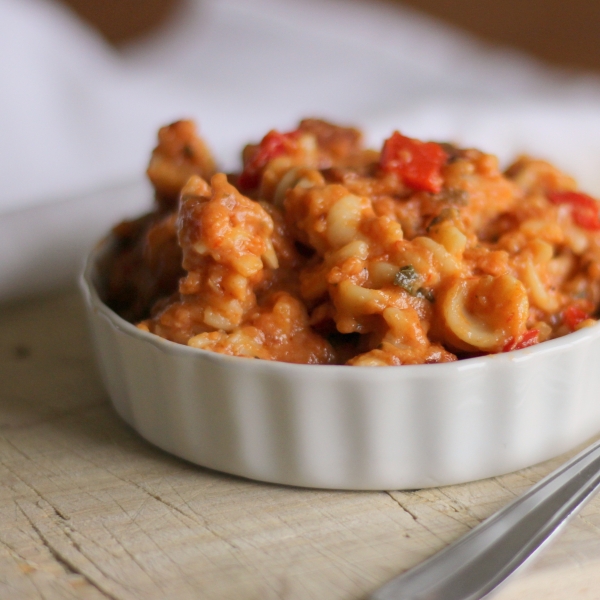 Red Hot Chipotle Bacon Mac and Cheese