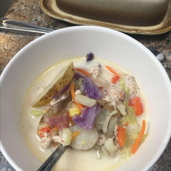 Instant Pot® Ground Turkey and Potato Soup